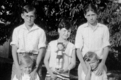 Mary and her brothers: Madrona Neighborhood Seattle 1929